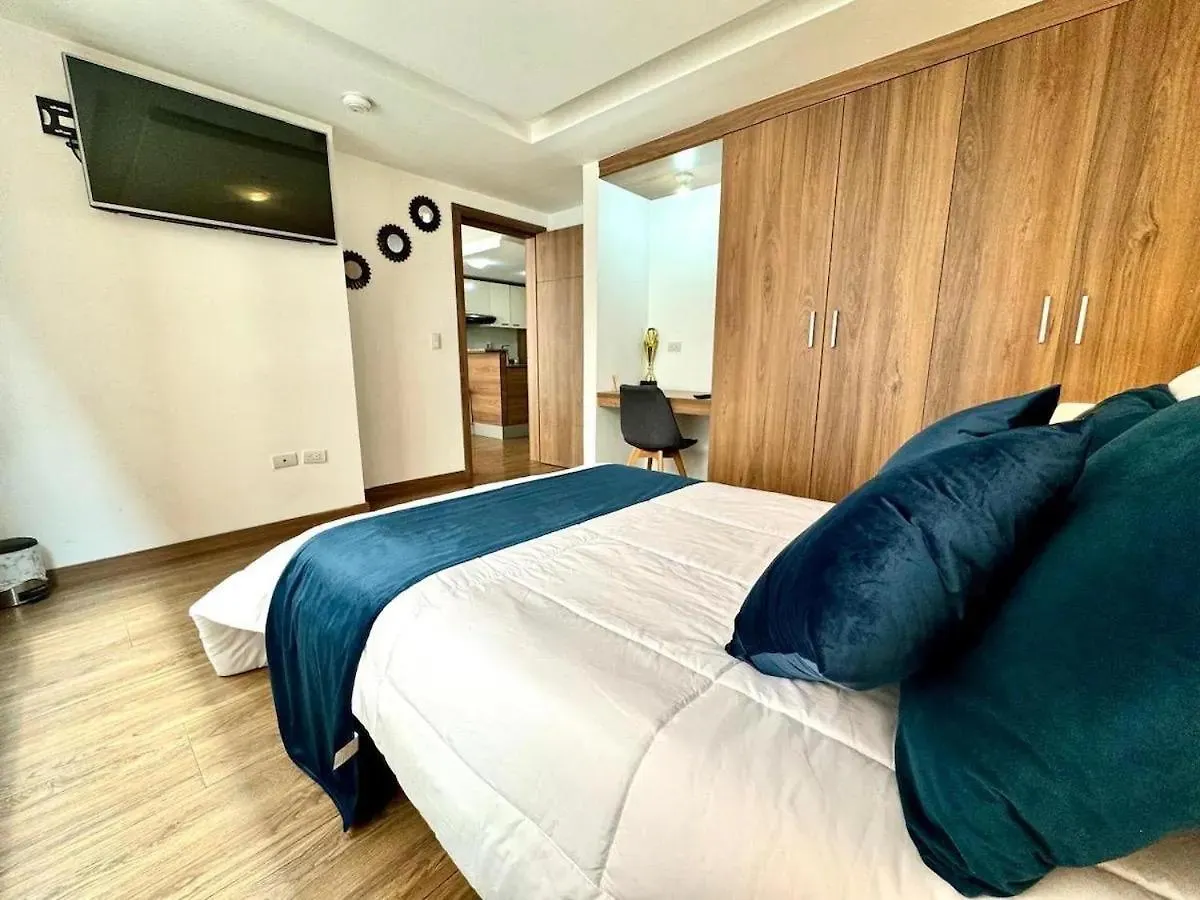 Nueva Suite Moderna La Carolina Κίτο